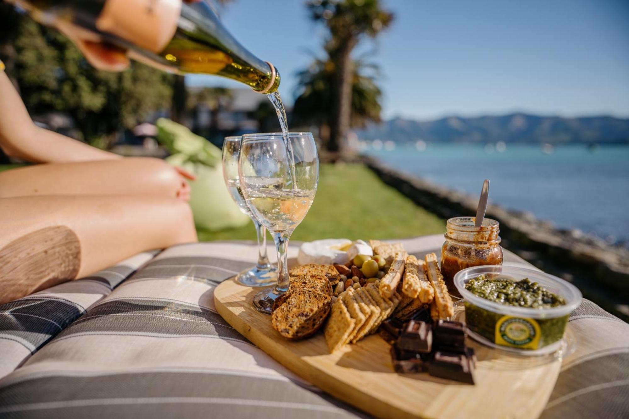 Akaroa Waterfront Motels Luaran gambar