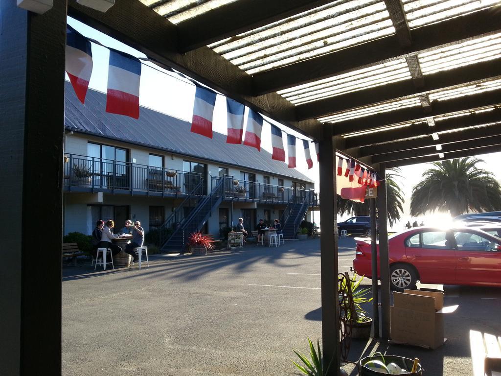 Akaroa Waterfront Motels Luaran gambar