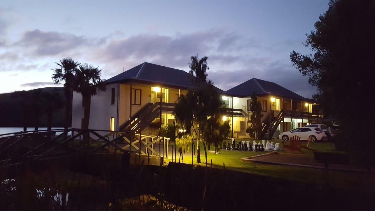 Akaroa Waterfront Motels Luaran gambar
